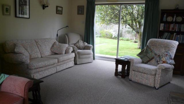 Bramley Cottage Holidays Chichester Bagian luar foto